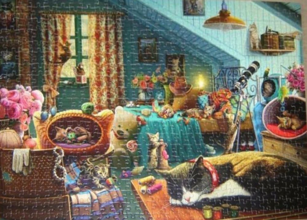 Seaside Promenade - Falcon de luxe puzzle collectible [Barcode 8710126112649] - Main Image 3