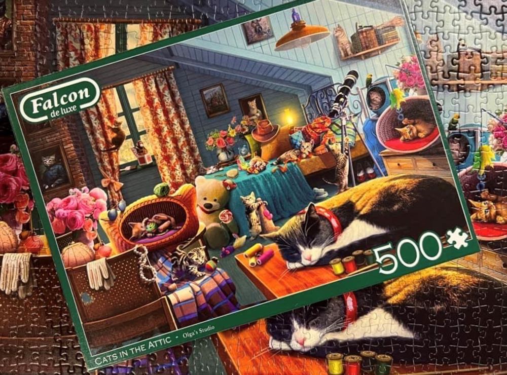 Seaside Promenade - Falcon de luxe puzzle collectible [Barcode 8710126112649] - Main Image 4