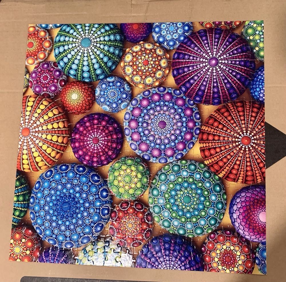 Mandala Stones - Buffalo Games puzzle collectible [Barcode 079346028429] - Main Image 3