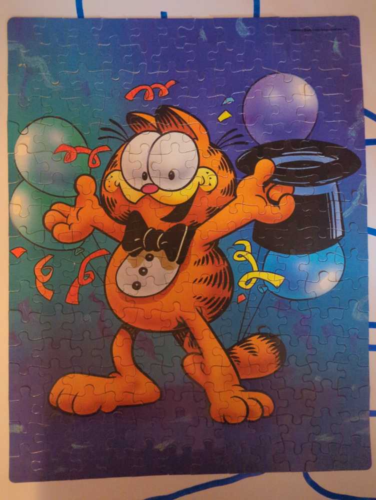 Garfield (4860) - Golden puzzle collectible [Barcode 033500048609] - Main Image 2