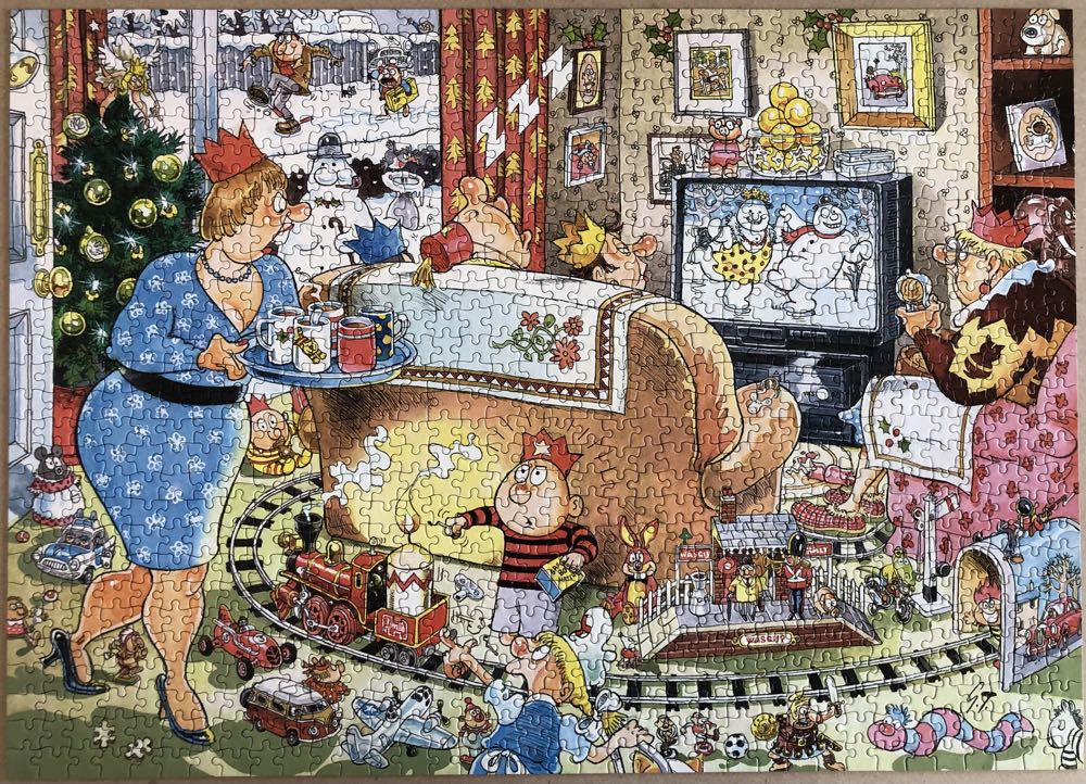 Wasgij Christmas 5 - That Warm Christmas Feeling - Holdson puzzle collectible [Barcode 9414131090907] - Main Image 2