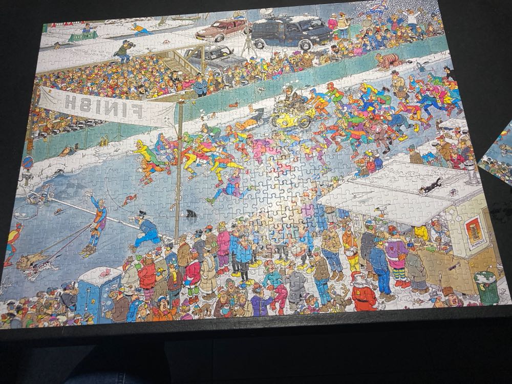 81799 Eleven City Ice Tour - Jumbo puzzle collectible [Barcode 8710126817995] - Main Image 2