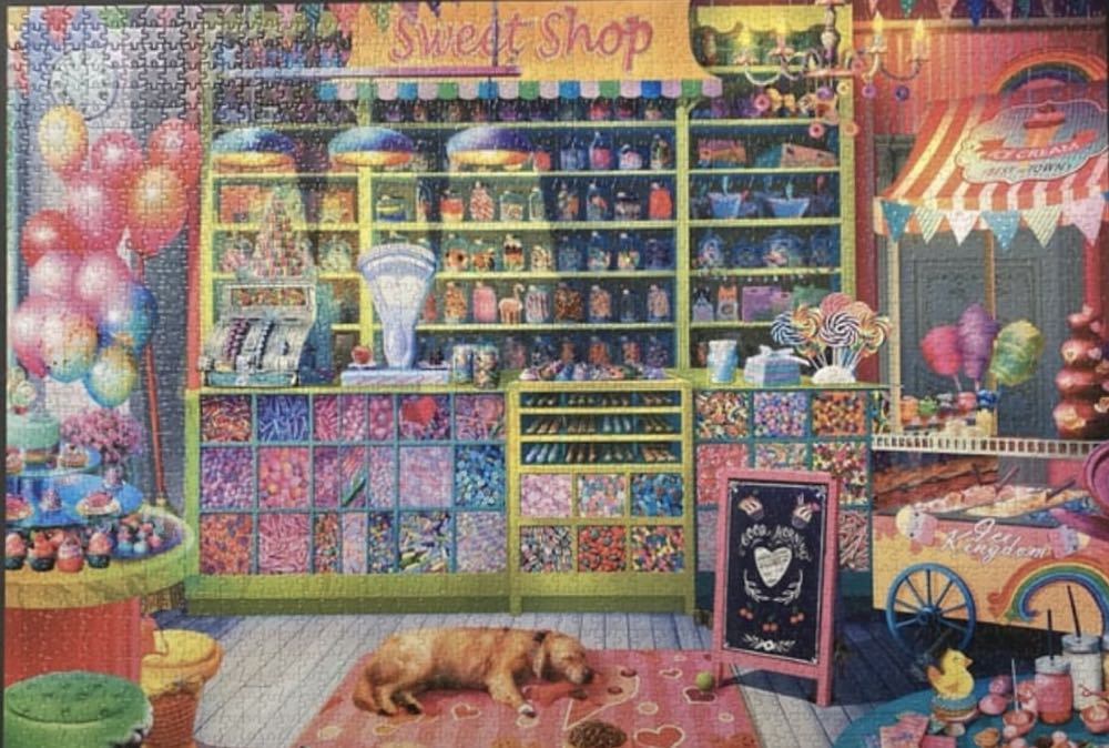 Sweet Treats - Buffalo puzzle collectible [Barcode 079346023080] - Main Image 3