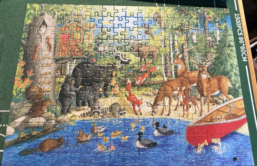 Woodland Friends - Ravensburger puzzle collectible [Barcode 4005556127405] - Main Image 2