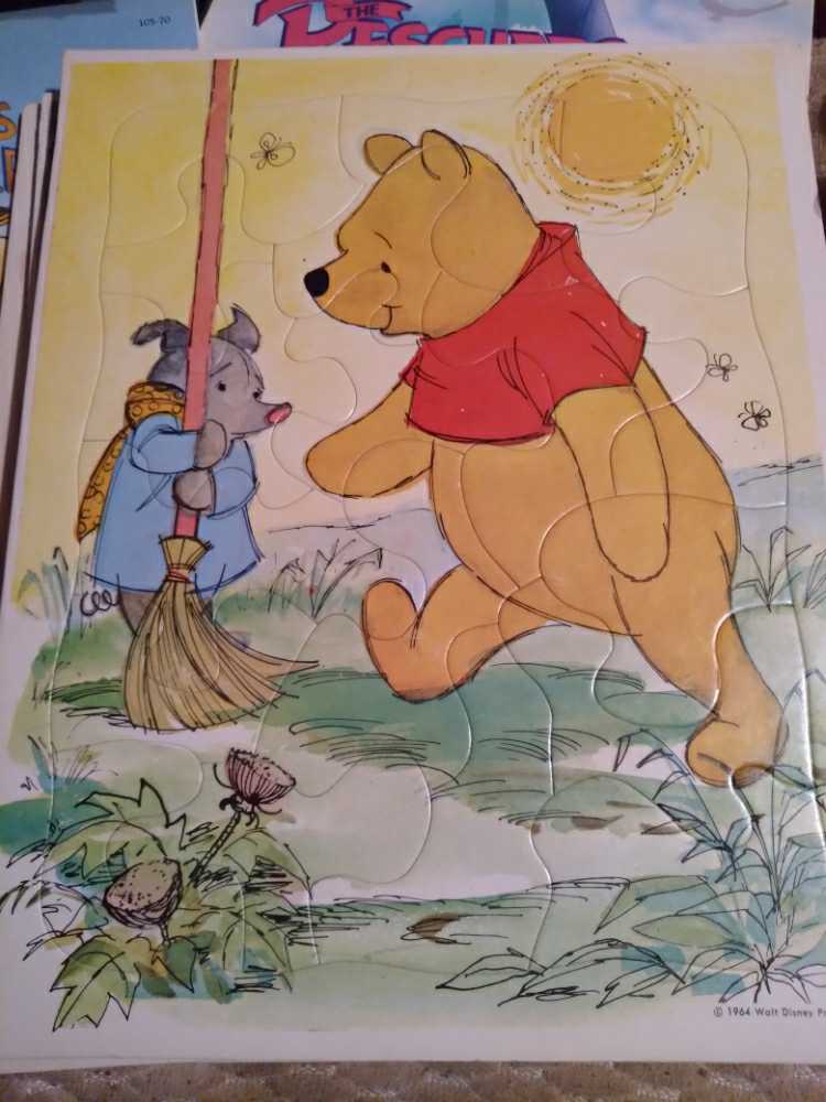 Winnie the Pooh Frame Tray  puzzle collectible - Main Image 4