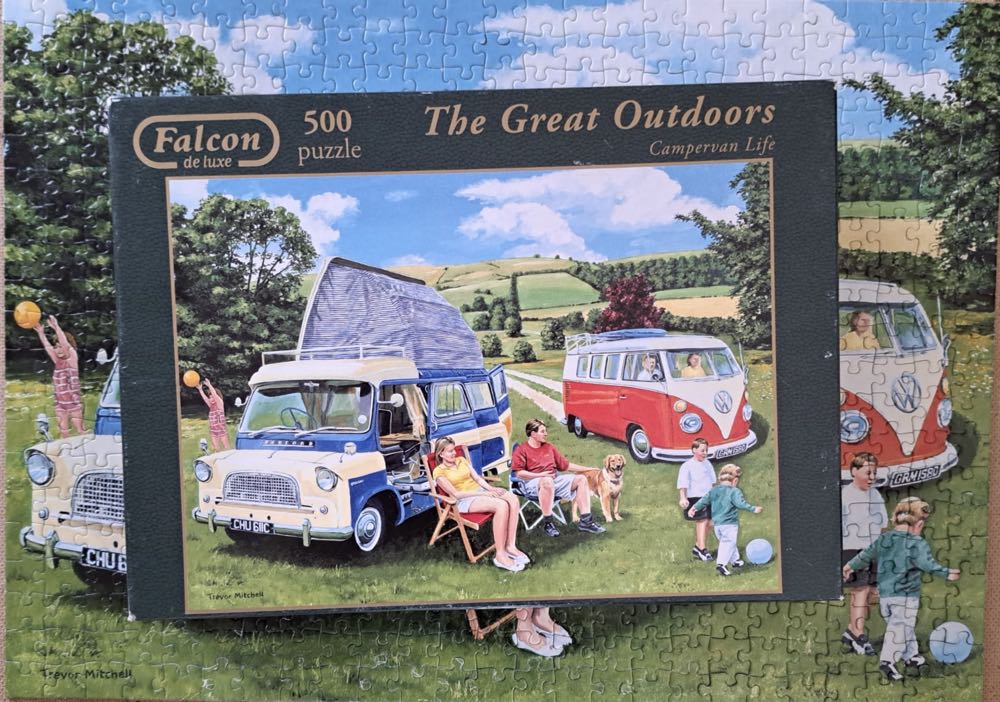 The Great Outdoors Camp - Falcon de luxe puzzle collectible [Barcode 8710126109687] - Main Image 4