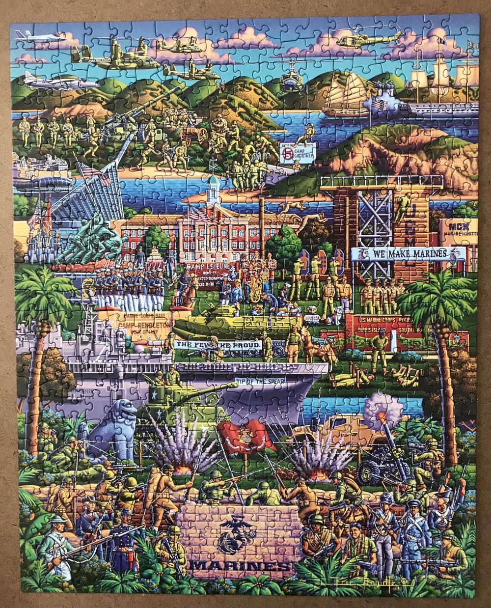 U. S. Marines - Dowdle puzzle collectible [Barcode 671095004312] - Main Image 2