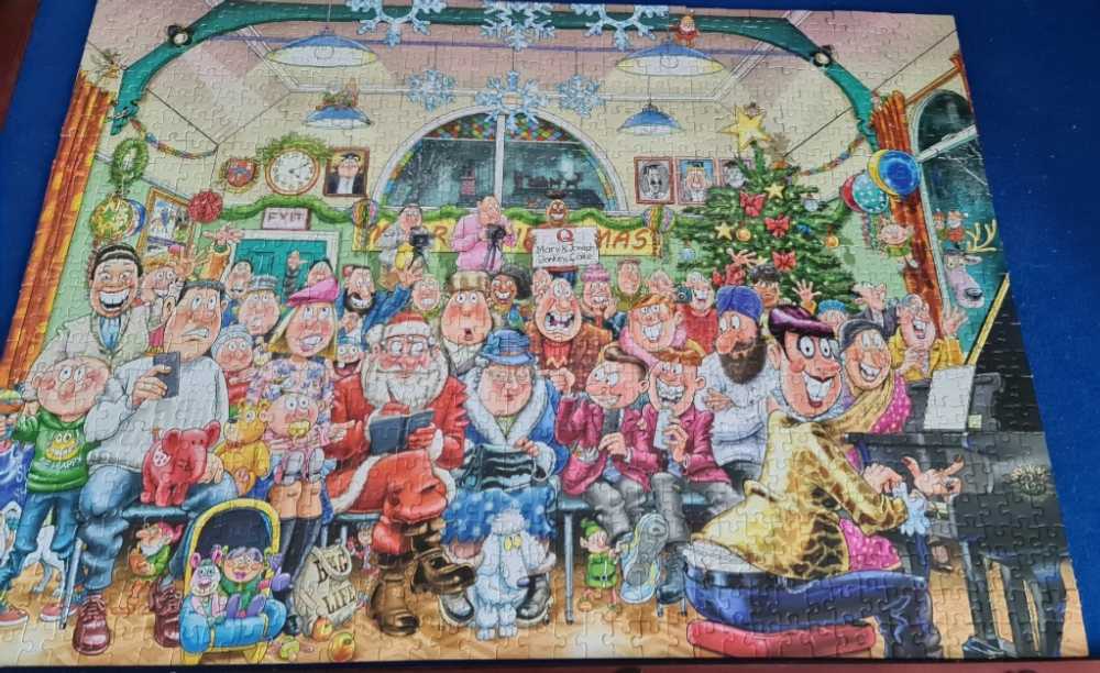 Wasgij The Christmas Show - Jumbo puzzle collectible [Barcode 8710126191835] - Main Image 2