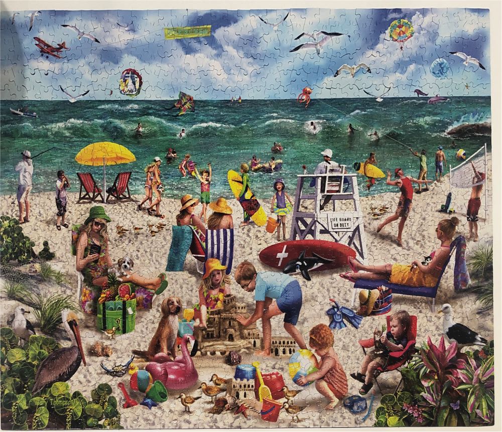 DONE-Beach Day Seek & Find - White Mountain puzzle collectible [Barcode 724819261352] - Main Image 2