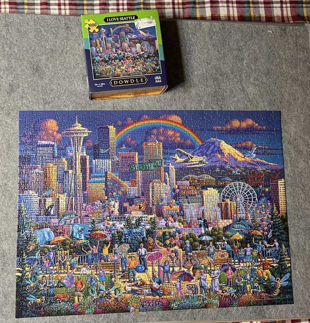 I ❤️ Seattle 🔴 - Dowdle puzzle collectible [Barcode 671095404266] - Main Image 3