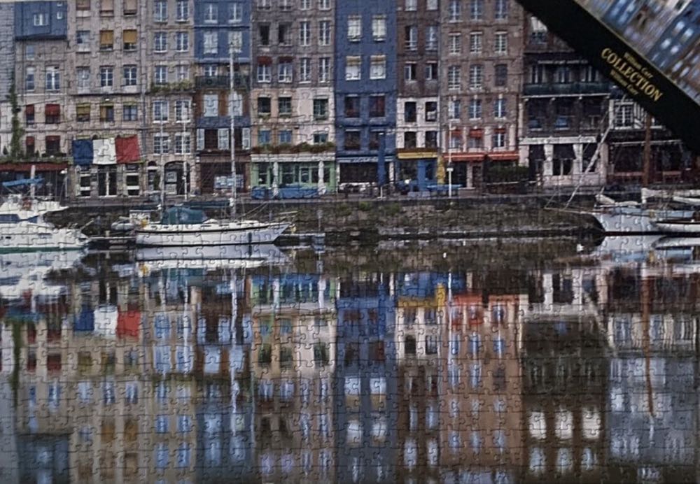 Honefluer Reflections - Ravensburger puzzle collectible [Barcode 4005556198672] - Main Image 4