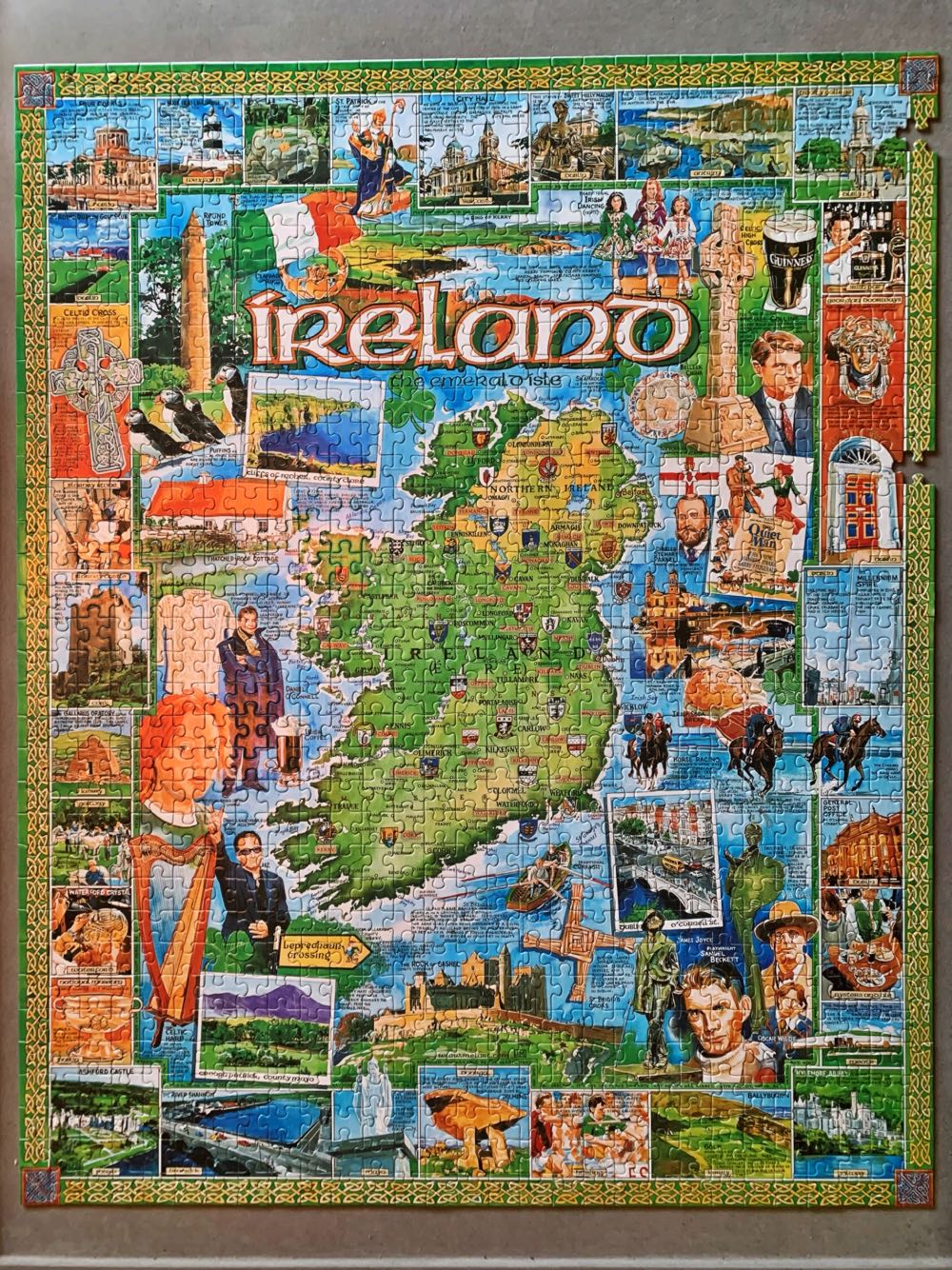 Ireland The Emerald Isle*-NEW - White Mountain puzzle collectible [Barcode 724819248896] - Main Image 2