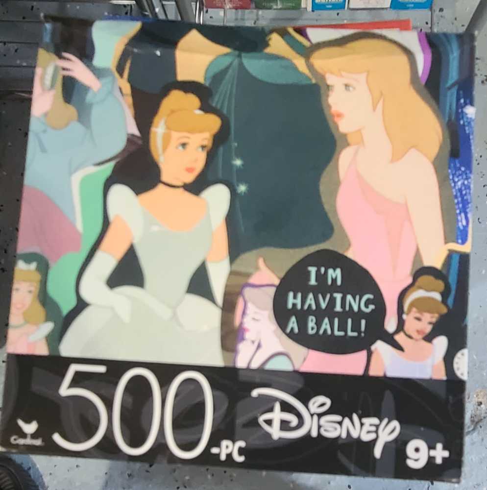 Cinderella-I’m Having A Ball  - Cardinal puzzle collectible [Barcode 778988337707] - Main Image 2