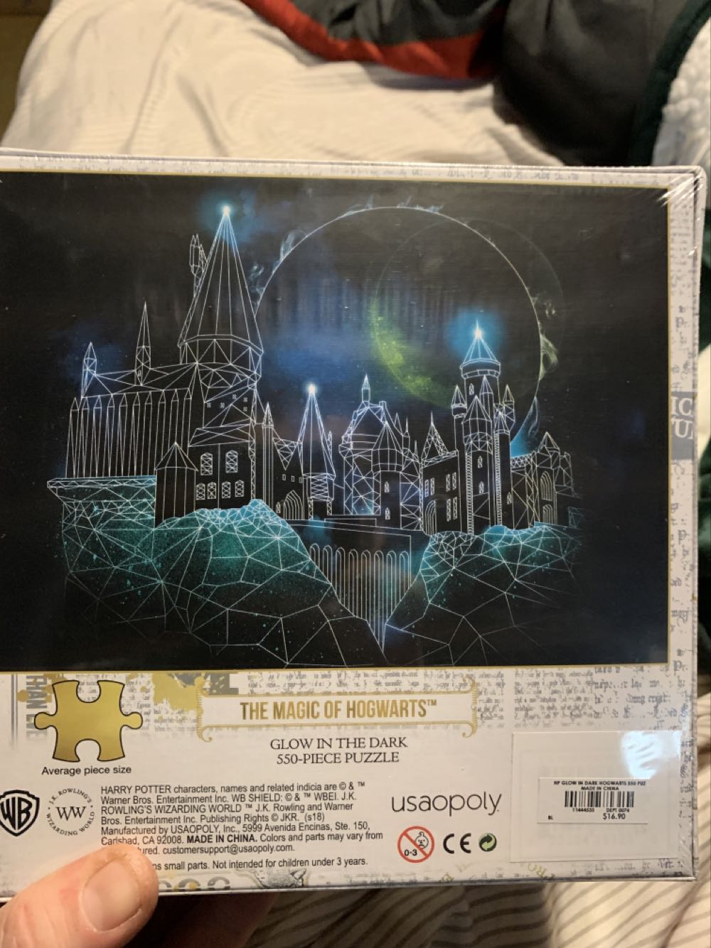 Harry Potter The Magic Of Hogwarts Glow On The Dark - Buffalo puzzle collectible - Main Image 2