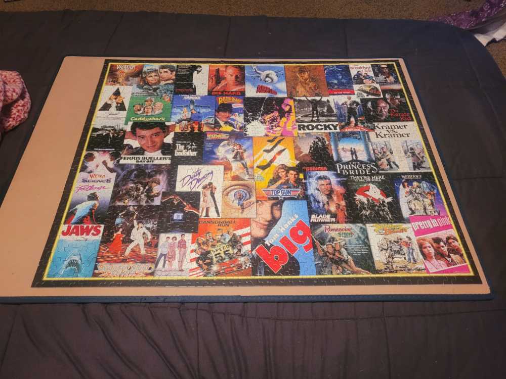 Springbok: Going to the Movies - Springbok puzzle collectible [Barcode 091683108961] - Main Image 2