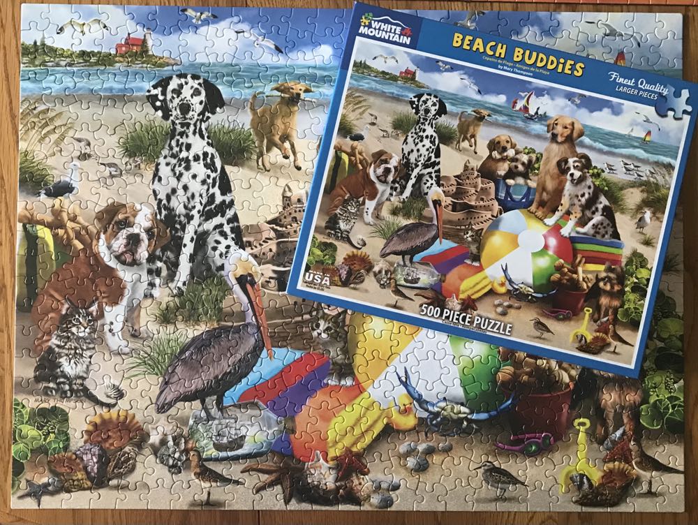 Beach Buddies - White Mountain puzzle collectible [Barcode 724819263318] - Main Image 3