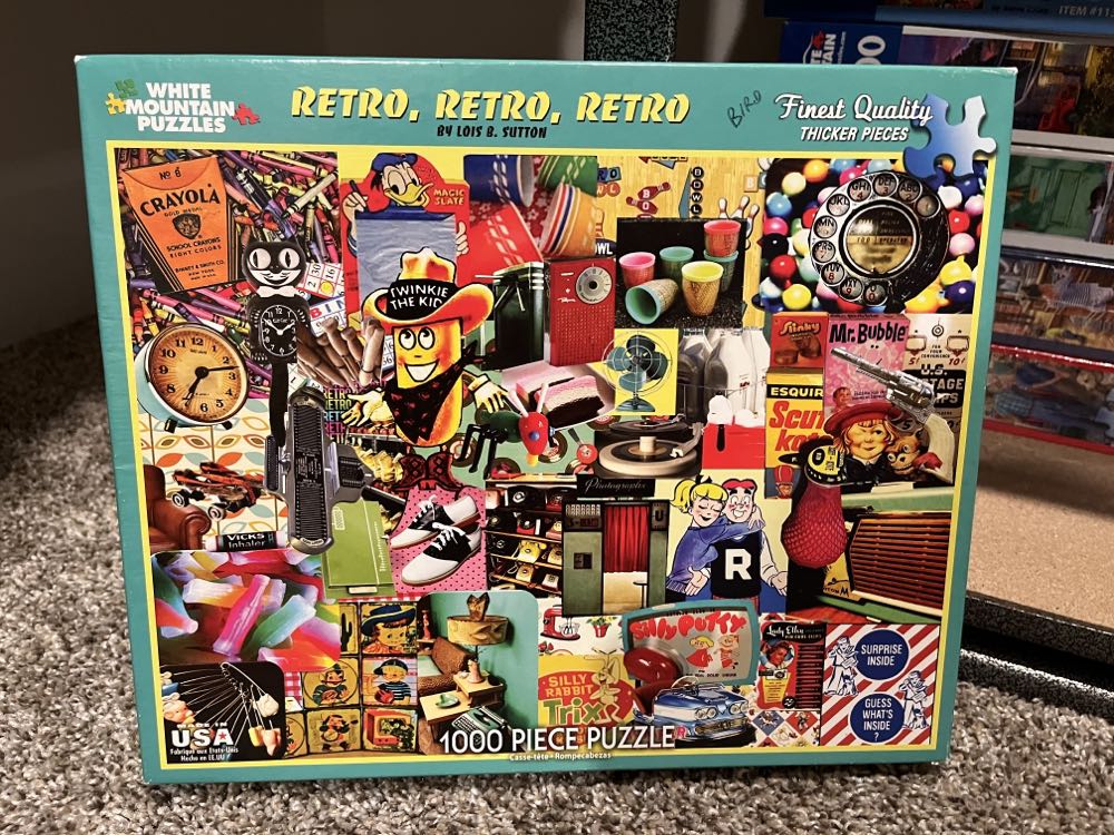 Retro, Retro, Retro - White Mountain Puzzles puzzle collectible [Barcode 724819256549] - Main Image 3