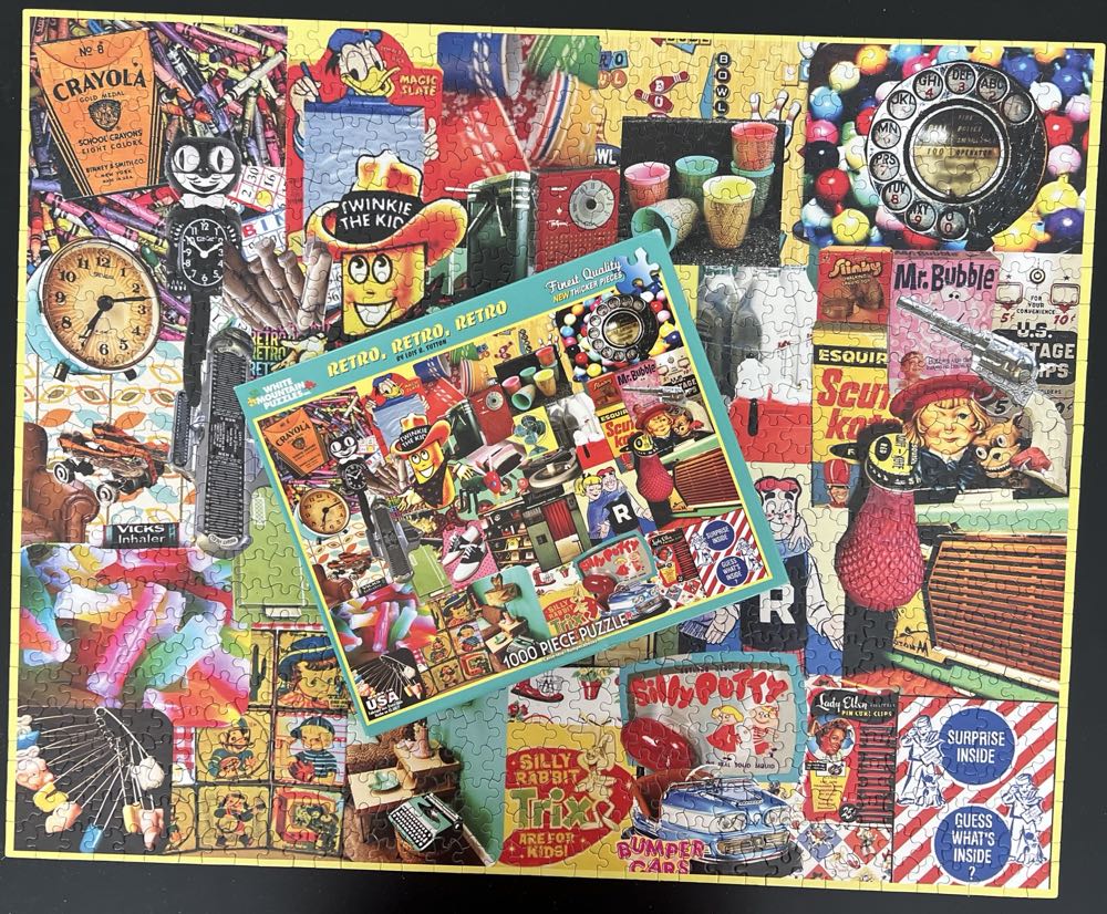 Retro, Retro, Retro - White Mountain Puzzles puzzle collectible [Barcode 724819256549] - Main Image 4