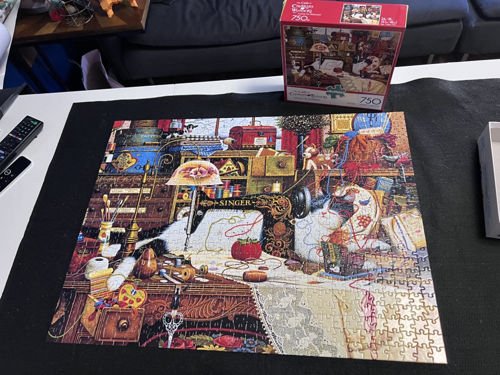 The Cats of Charles Wysocki: Maggie The Messmaker - Buffalo Games puzzle collectible [Barcode 079346170715] - Main Image 2