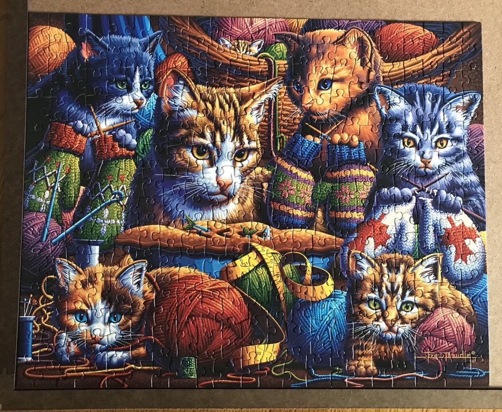 Kittens Knittin’ Mittens - Dowdle puzzle collectible [Barcode 671095064552] - Main Image 2