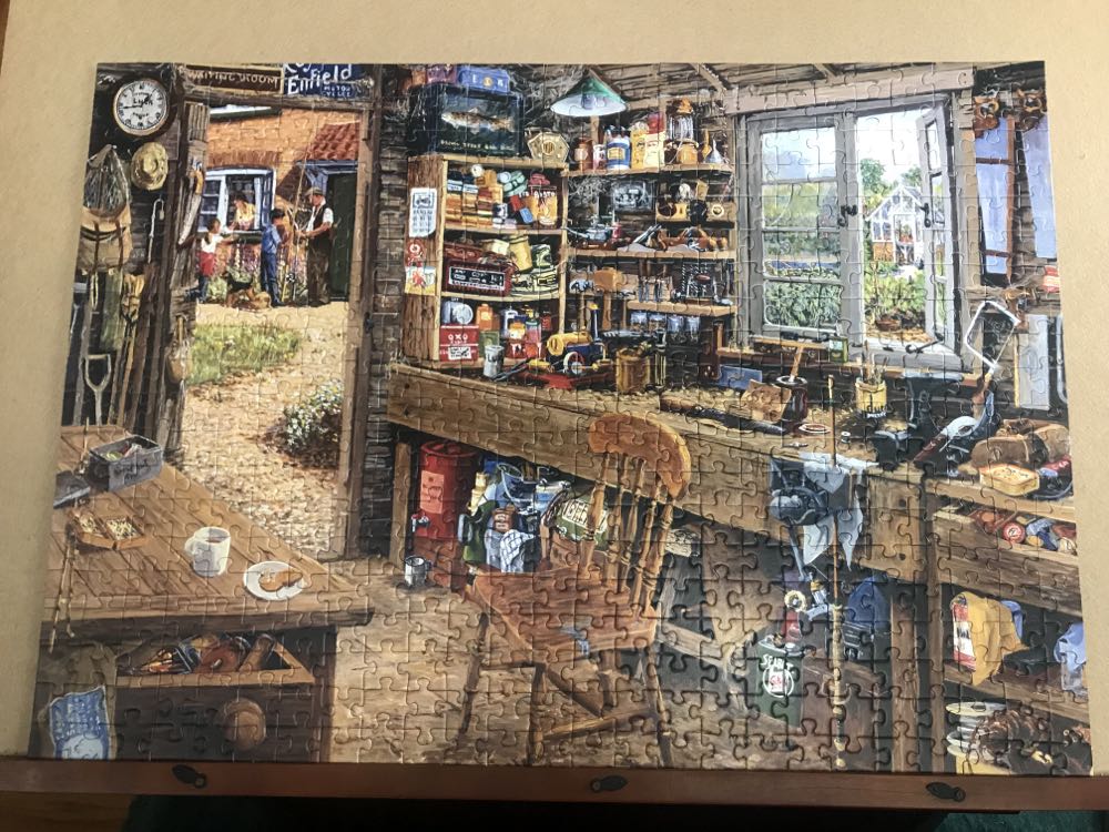 Dad’s Shed (2) - Ravensburger puzzle collectible [Barcode 4005556148592] - Main Image 2