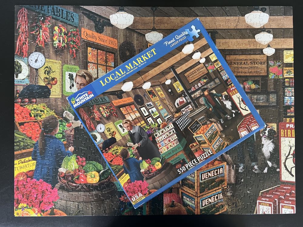 Local Market - White Mountain puzzle collectible [Barcode 724819261383] - Main Image 4
