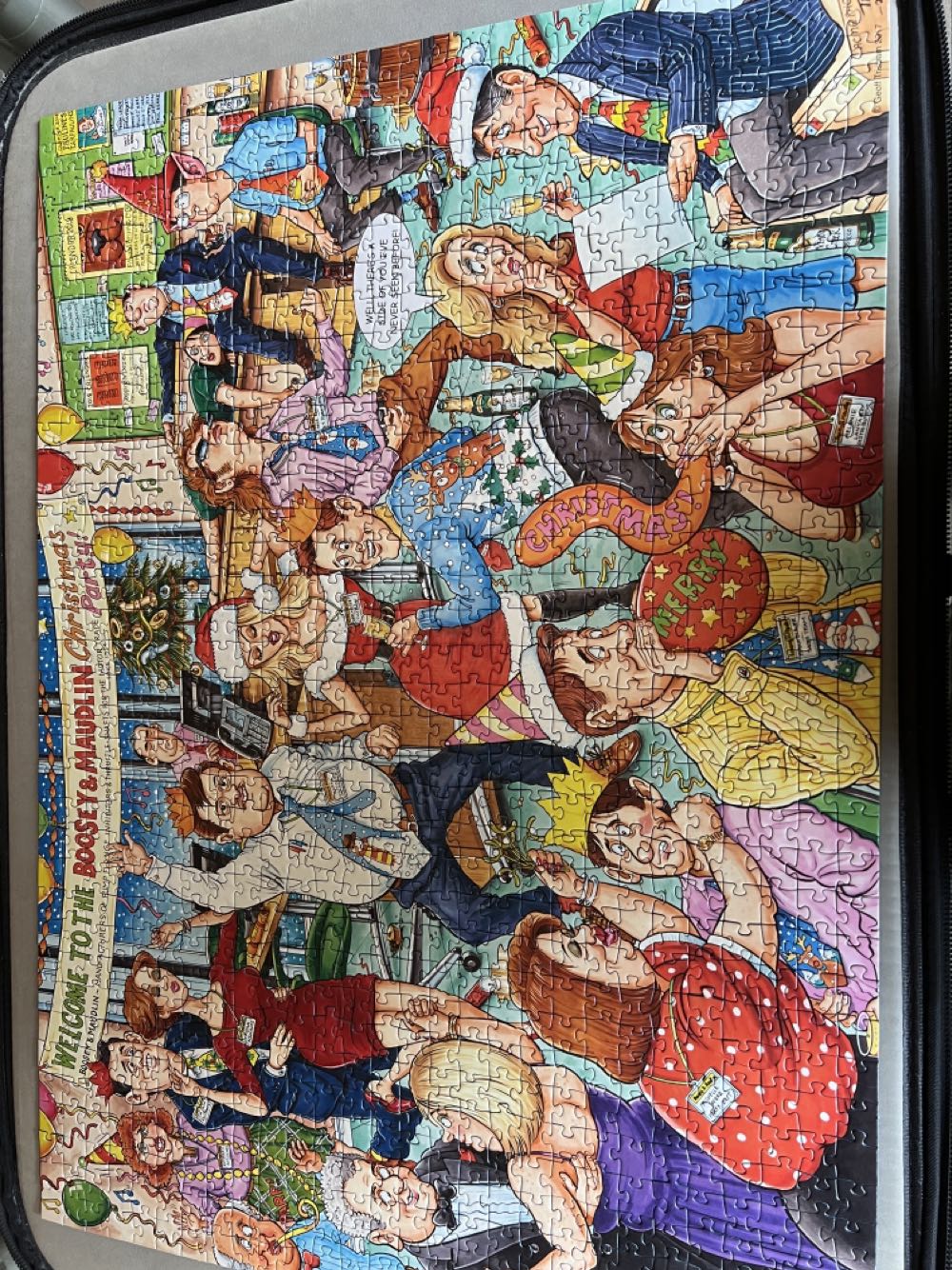 Office Christmas Party - Ravensburger puzzle collectible [Barcode 4005556197699] - Main Image 2