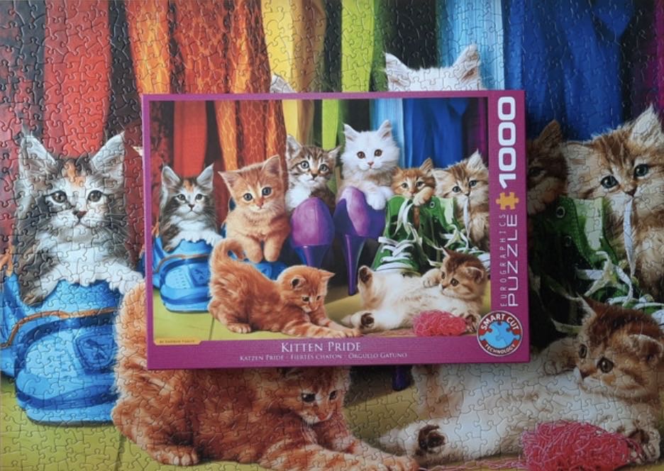Kitten Pride - Eurographics puzzle collectible [Barcode 628136655439] - Main Image 4