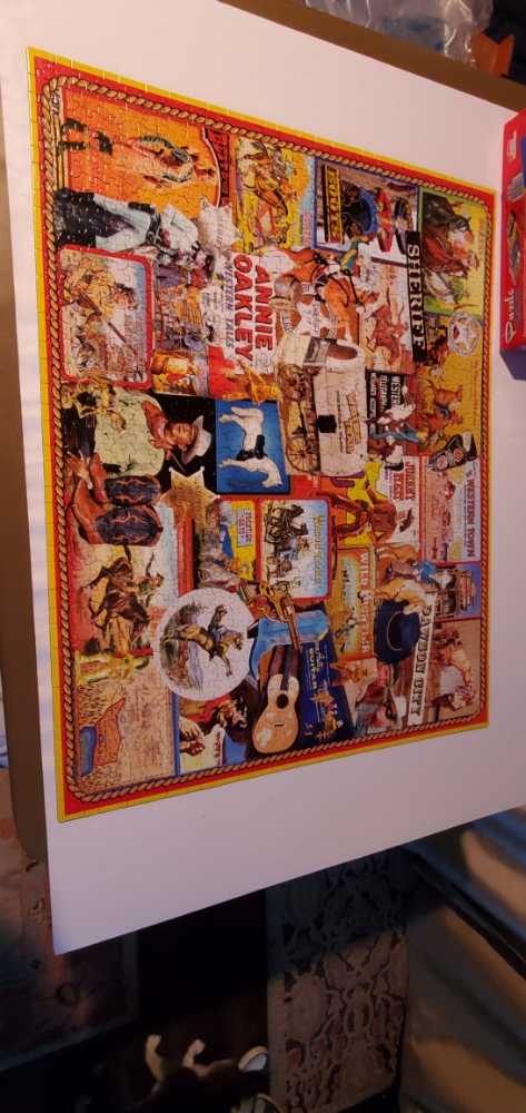 Cowboys - White Mountain puzzle collectible [Barcode 724819262823] - Main Image 4