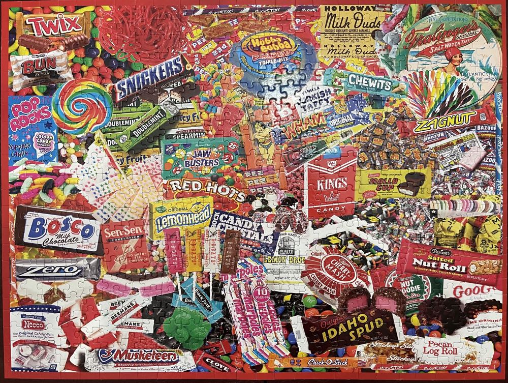 Old School Candy White Mountain 550 Piece Puzzles # 2020 - White Mountain Puzzles puzzle collectible [Barcode 724819264124] - Main Image 2