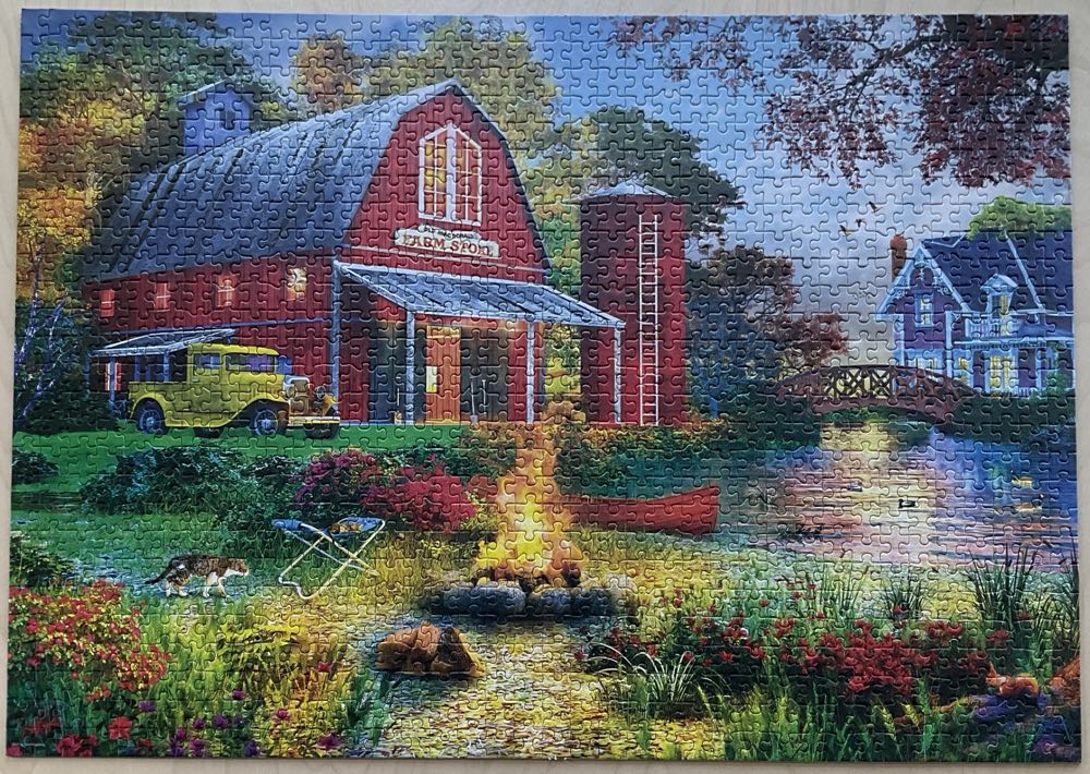 Old MacDonald’s Farm Store - Eurographics puzzle collectible [Barcode 628136655279] - Main Image 2