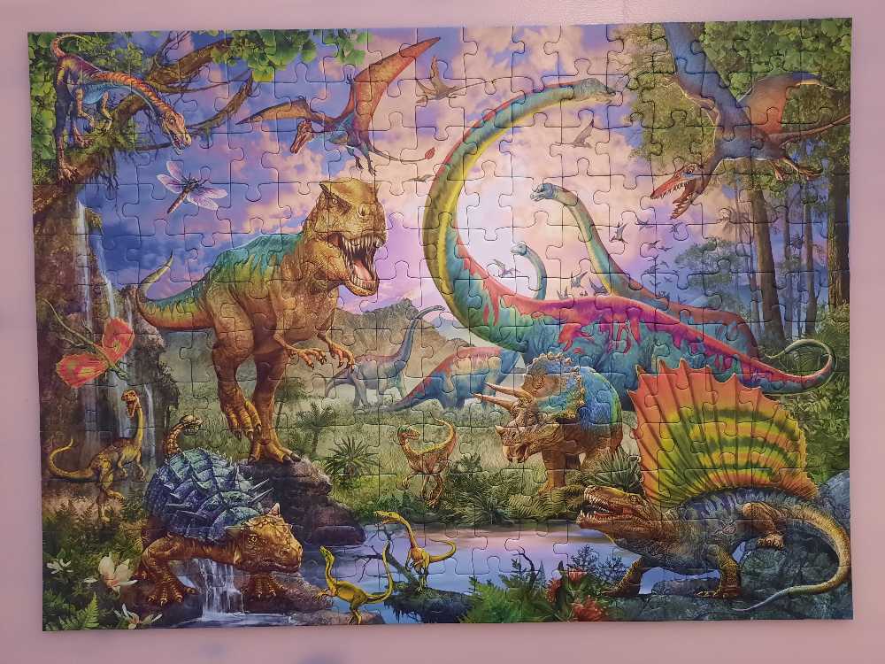 Realm of the Giants - Ravensburger puzzle collectible [Barcode 4005556127184] - Main Image 2