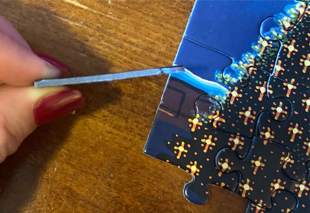 Winter Fun C - Christmas puzzle collectible [Barcode 671095061193] - Main Image 3