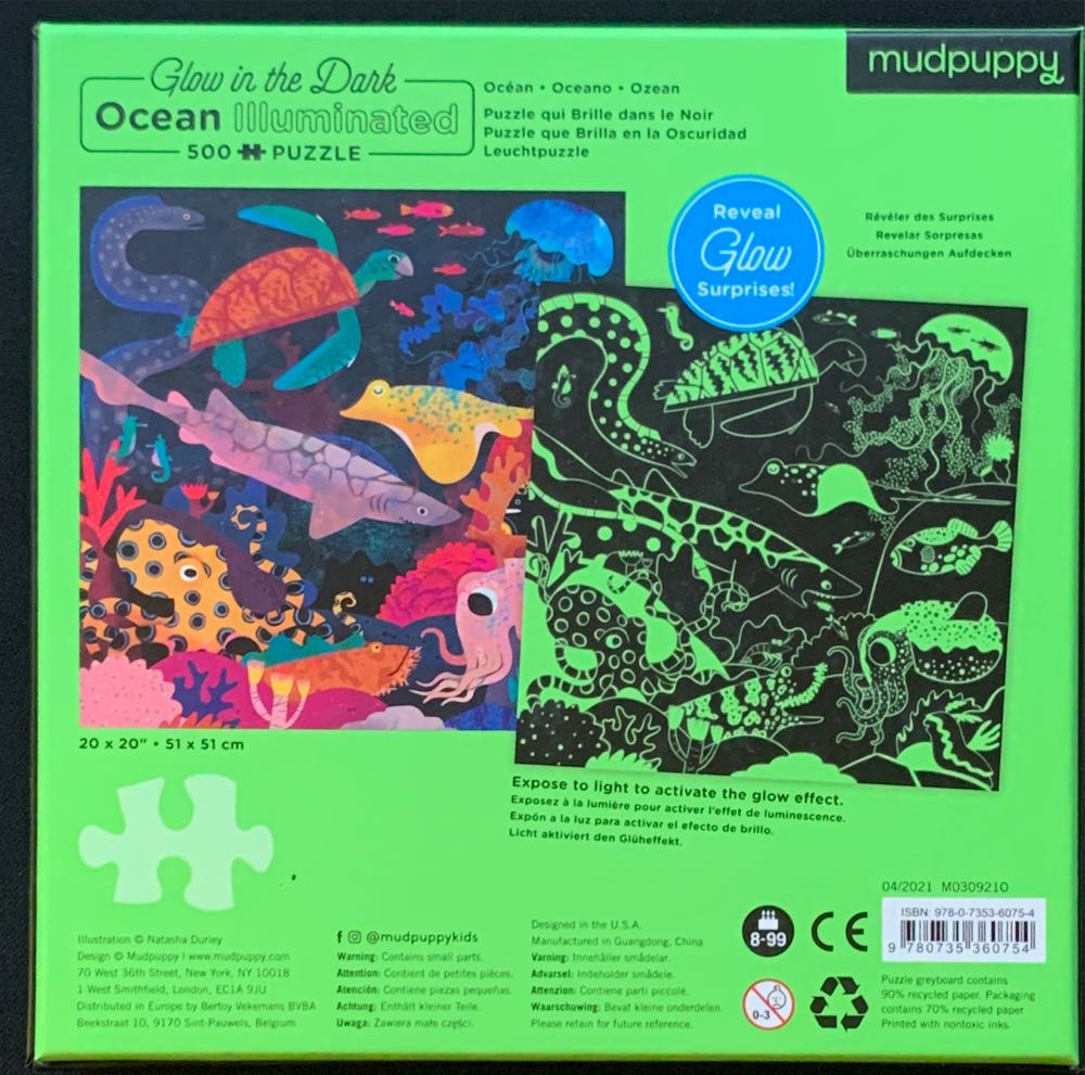 Ocean Illuminated - Glow In The Dark - Mudpuppy puzzle collectible [Barcode 9780735360754] - Main Image 2