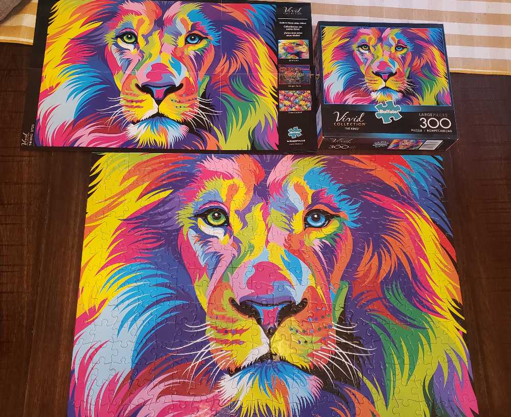 The King - Buffalo puzzle collectible [Barcode 079346027217] - Main Image 3