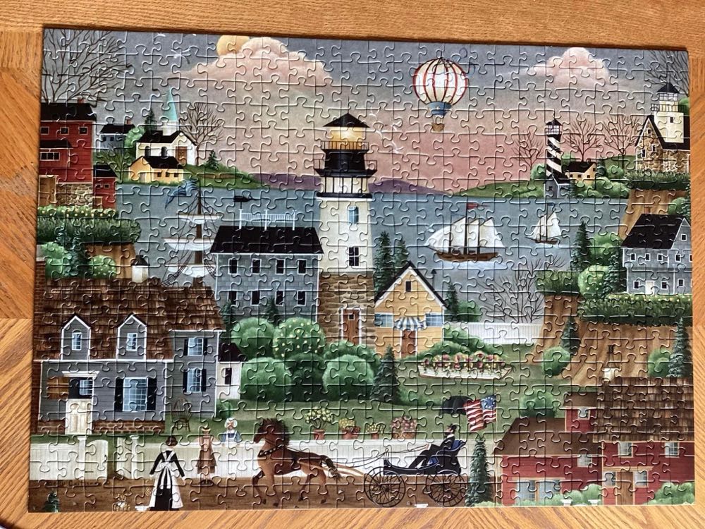 Beacons Cove *Keeper* - Ravensburger puzzle collectible [Barcode 4005556148998] - Main Image 3