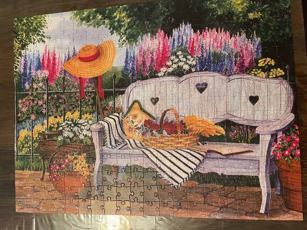 Garden Bench - Milton Bradley (MB) puzzle collectible [Barcode 778988143841] - Main Image 4