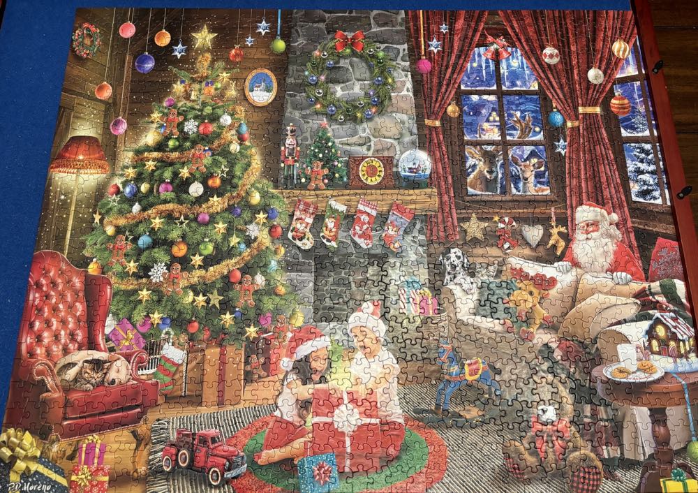 ZZ - Opening Presents (SOLD) - White Mountain puzzle collectible [Barcode 724819264131] - Main Image 4