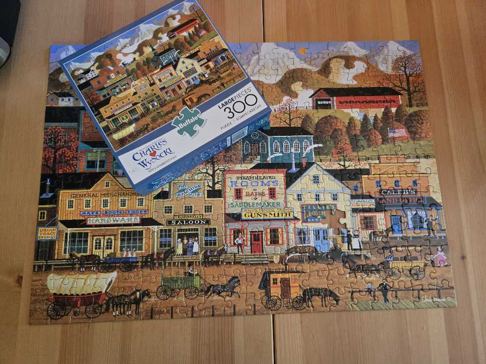 Pete’s Gambling Hall - Buffalo Games puzzle collectible [Barcode 079346026562] - Main Image 4