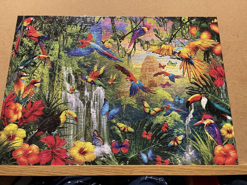 Wings - Buffalo puzzle collectible [Barcode 079346027293] - Main Image 2