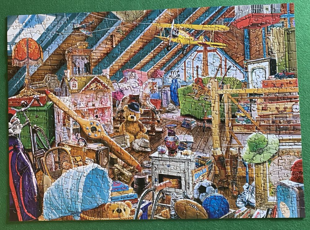 Attic Secrets - MasterPieces puzzle collectible [Barcode 705988320415] - Main Image 3