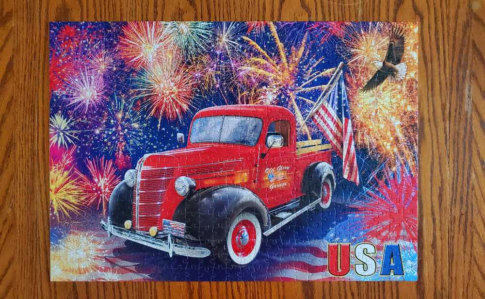 Independence Drive - Buffalo puzzle collectible [Barcode 079346332052] - Main Image 2