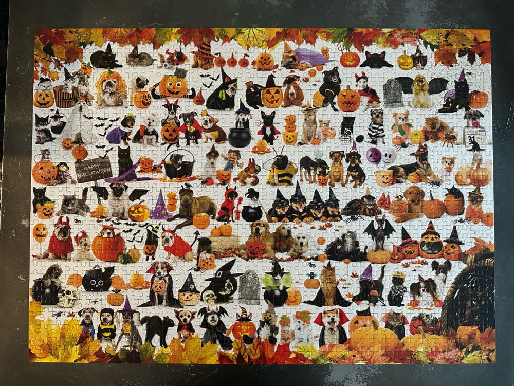 Halloween Pets - Eurographics puzzle collectible [Barcode 628136654166] - Main Image 2