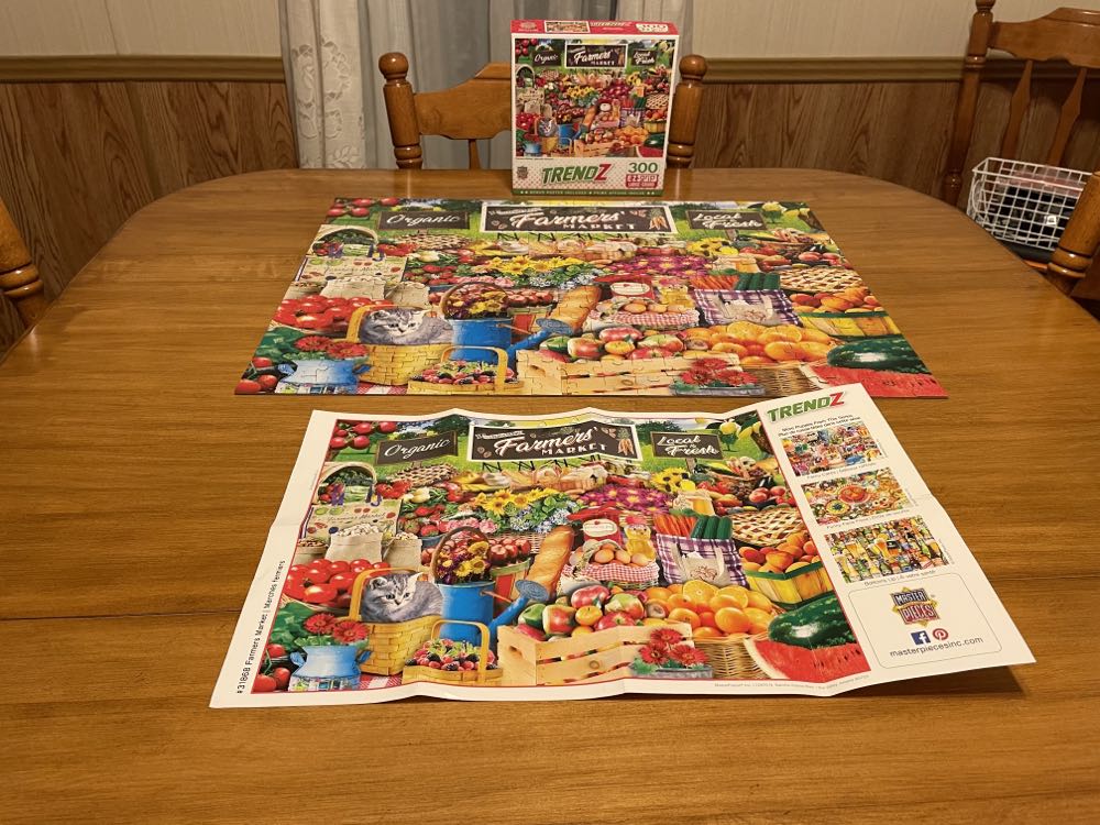 Farmers Market - Master Pieces puzzle collectible [Barcode 705988318689] - Main Image 3