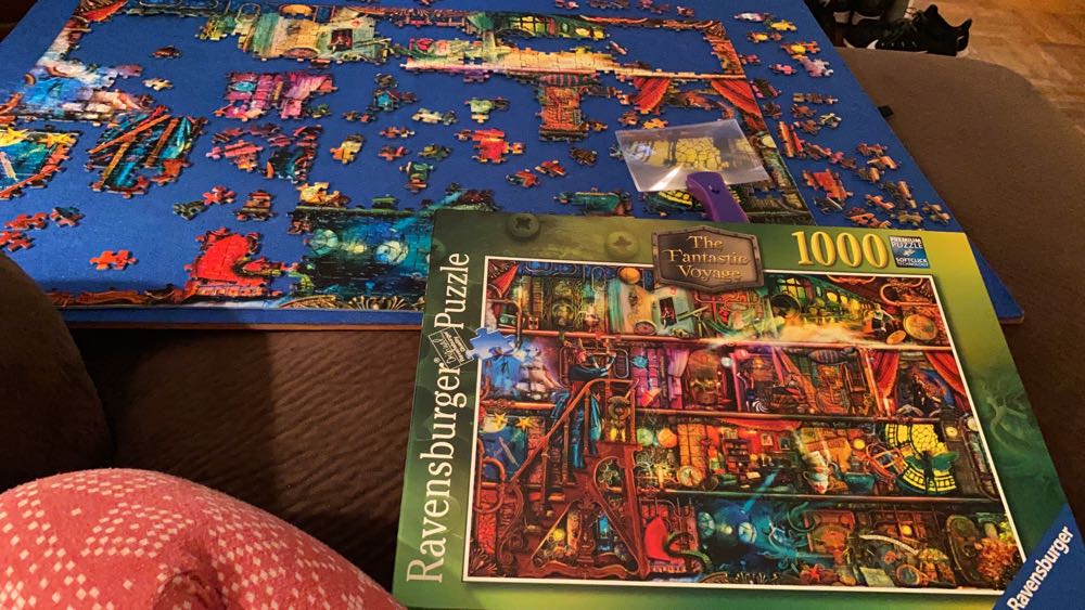 Fantastic Voyage - Ravensburger puzzle collectible [Barcode 4005556195114] - Main Image 2