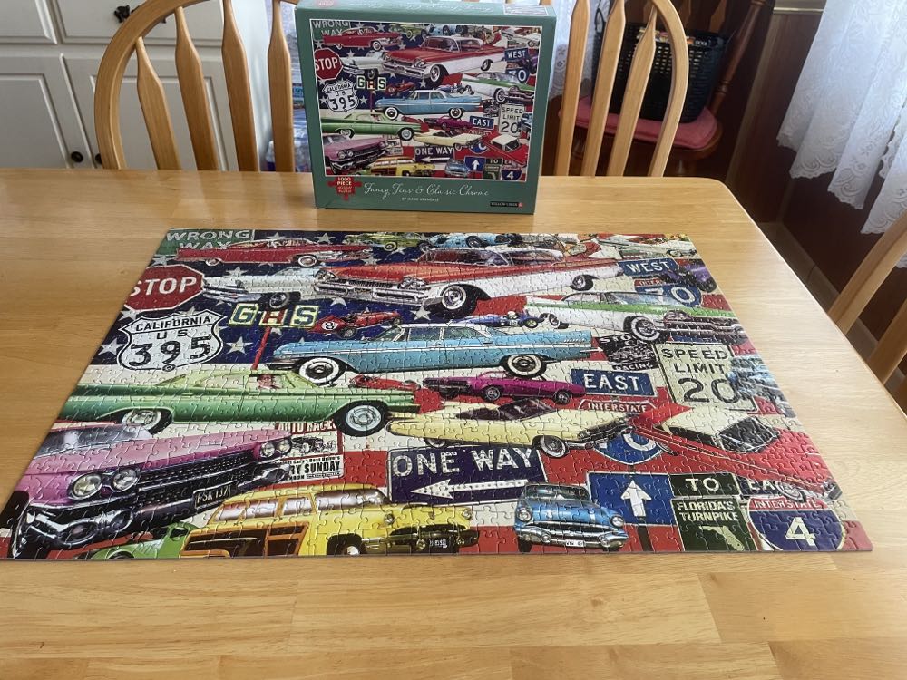 Fancy Fins & Classic Chrome - Willow Creek puzzle collectible [Barcode 709786030699] - Main Image 3