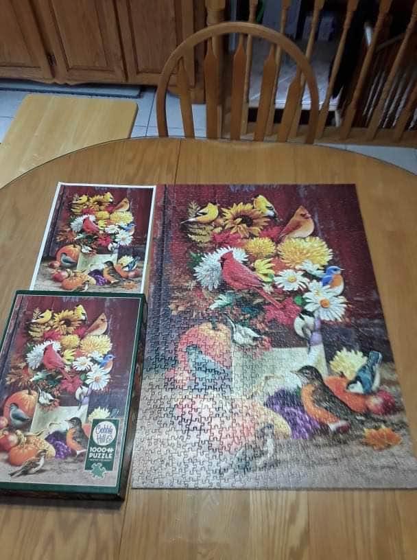 Autumn Bouquet  - Cobble Hill puzzle collectible [Barcode 625012801836] - Main Image 3