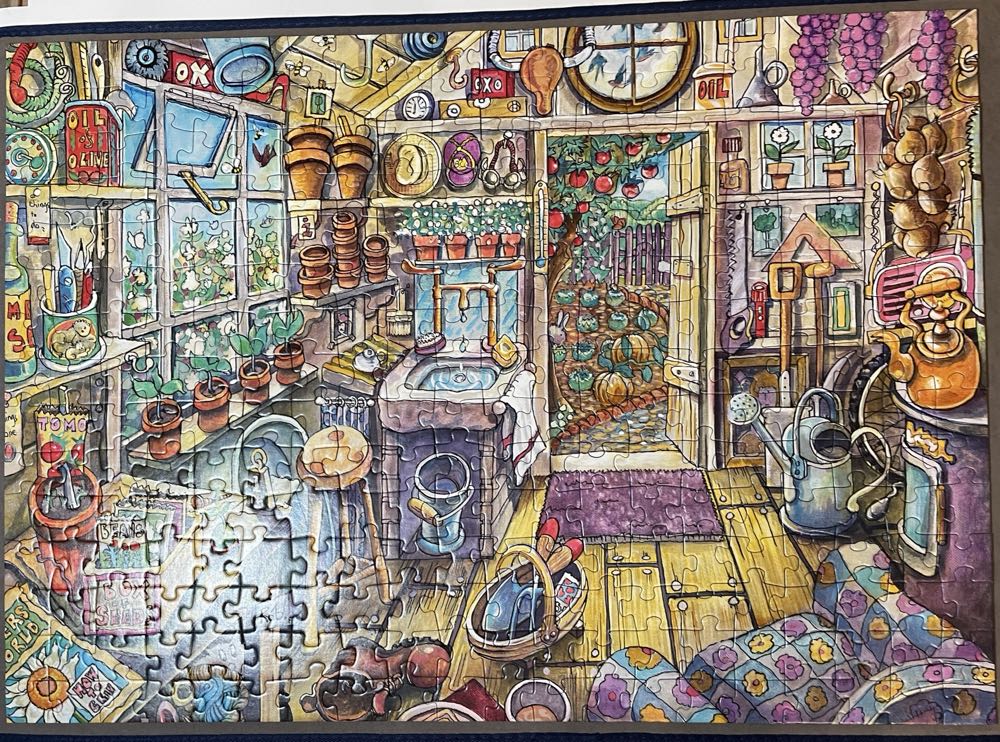 Cozy Potting Shed - Ravensburger puzzle collectible [Barcode 4005556135745] - Main Image 4