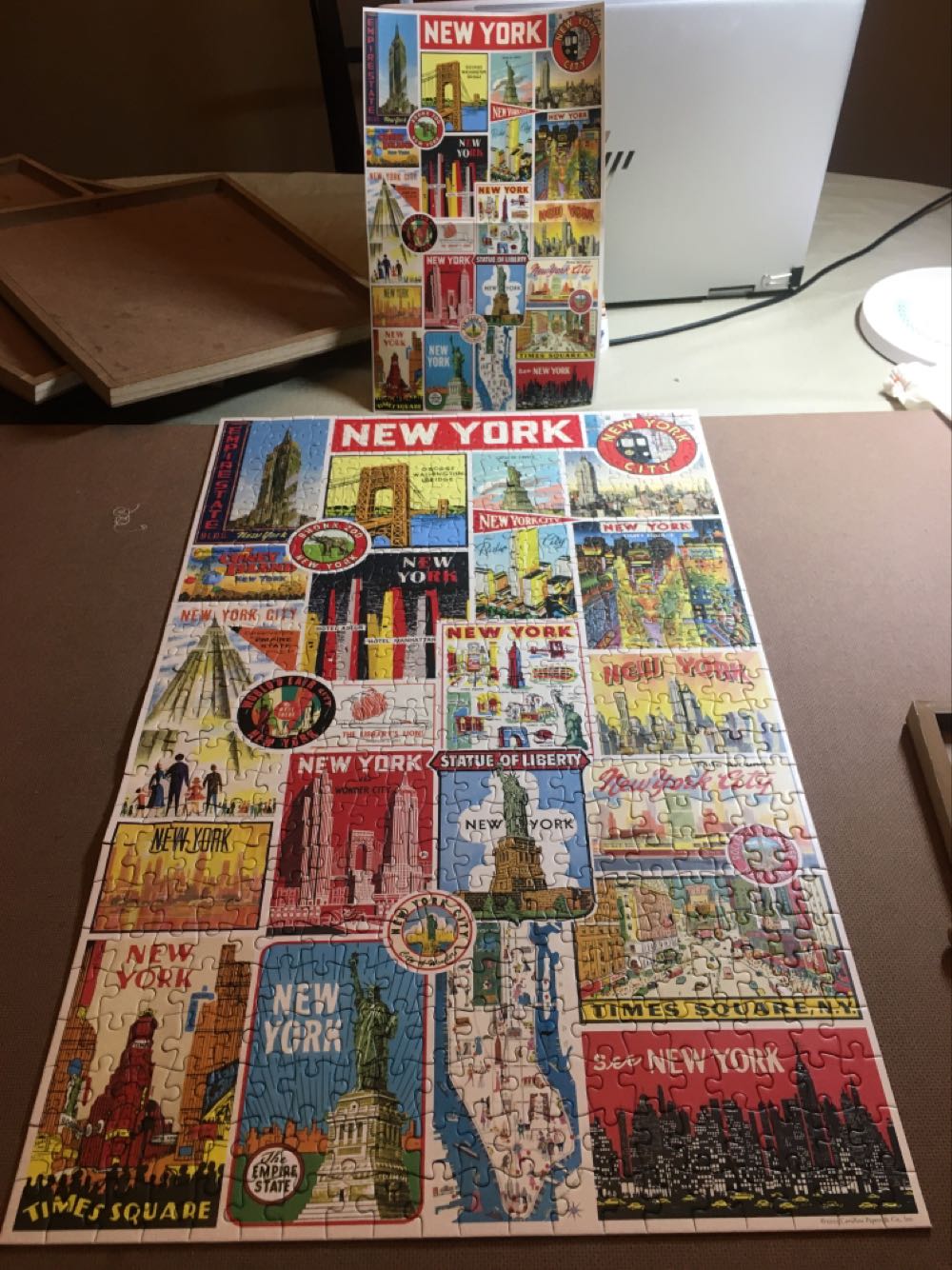 New York City Collage - Cavallini puzzle collectible [Barcode 9781635448597] - Main Image 2