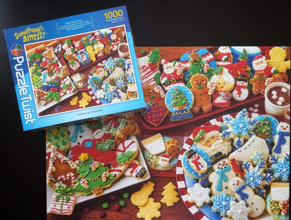 Something’s Amiss : Cookies at Christmas* - PuzzleTwist puzzle collectible [Barcode 614399101400] - Main Image 3